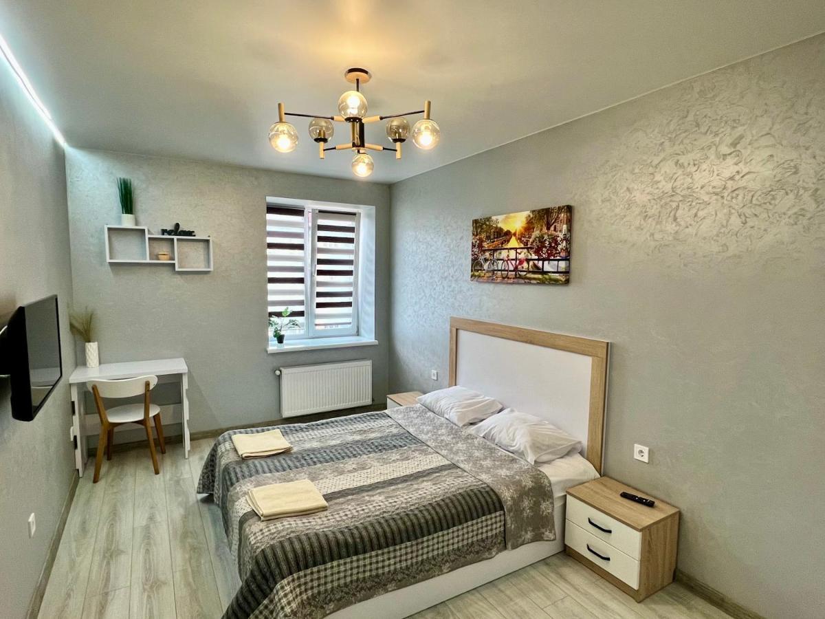 Apartment Premium In Center Ivano-Frankivsk Buitenkant foto