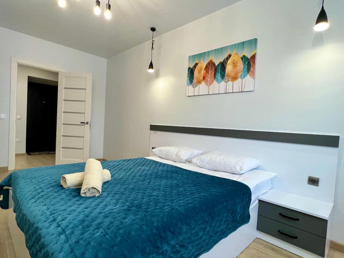 Apartment Premium In Center Ivano-Frankivsk Buitenkant foto